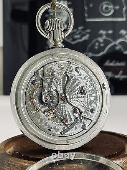 Hamilton Grade 946 23 Jewels 18s Railroad Grade Pocket Watch in Display Case